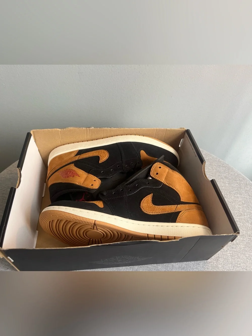 Nike Air Jordan 1 Mid SE Black Flax Varsity Red Men's Shoe Size 10 HV4091-002